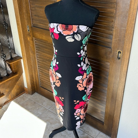 Express Off the Shoulder Black Dress with Multi Color Flowers Size 6 - Picture 1 of 10